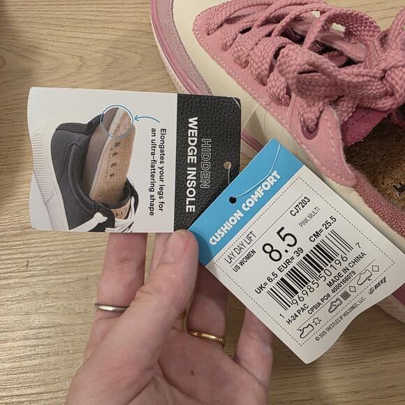 Reef Pink White Suede Lay Day Lift Platform Cute Outdoor Sneakers Size 8.5 - Picture 12 of 13